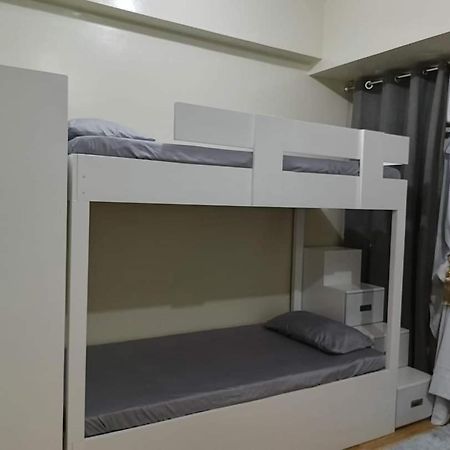 Budget Accommodation Holland Park Condominium Southwoods Binan Laguna Jalang 외부 사진