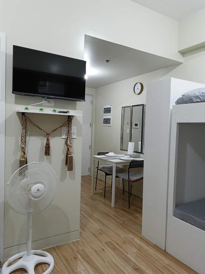 Budget Accommodation Holland Park Condominium Southwoods Binan Laguna Jalang 외부 사진