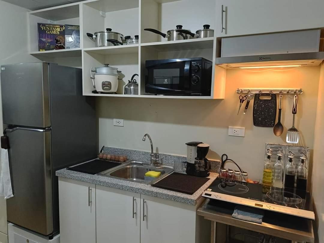 Budget Accommodation Holland Park Condominium Southwoods Binan Laguna Jalang 외부 사진