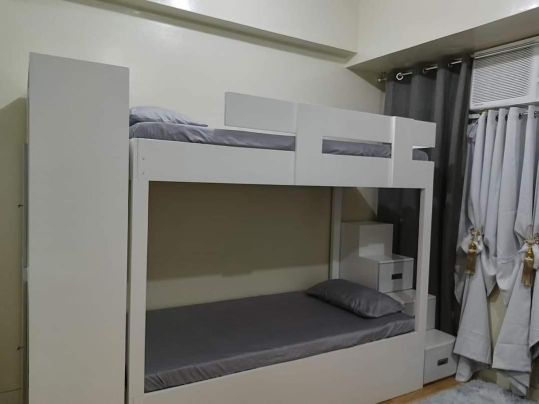 Budget Accommodation Holland Park Condominium Southwoods Binan Laguna Jalang 외부 사진