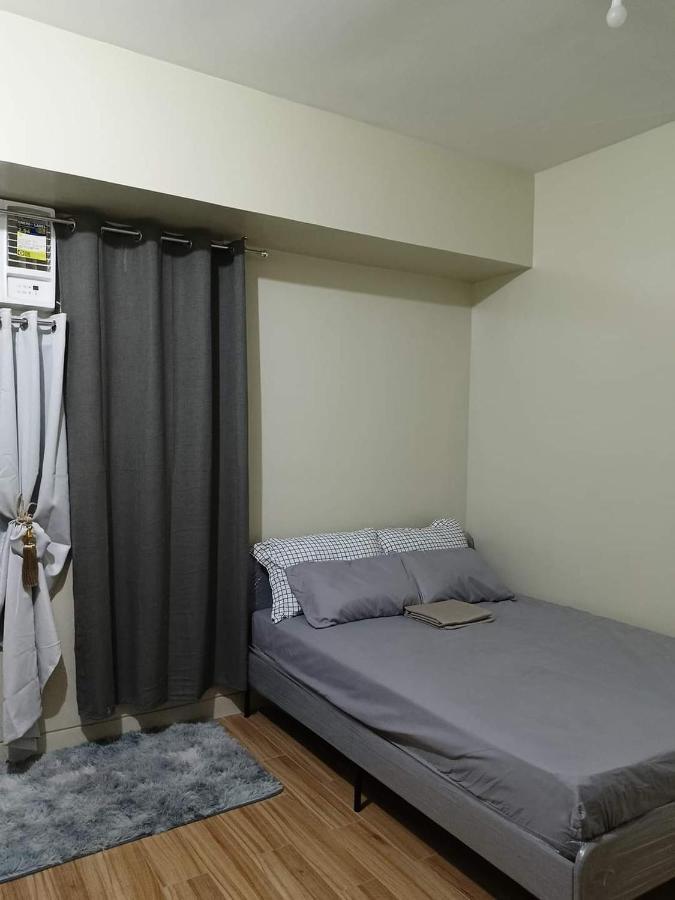 Budget Accommodation Holland Park Condominium Southwoods Binan Laguna Jalang 외부 사진